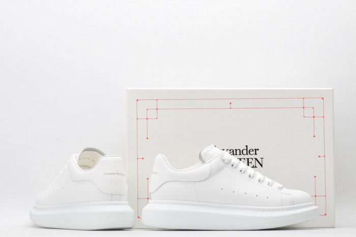 MQ Sneakers