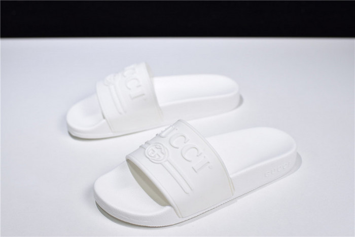 Gv*c slippers