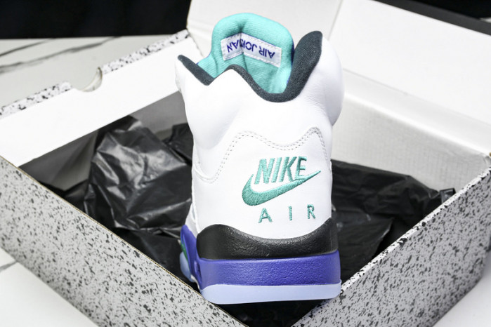 Air Jordan 5 HQ7978-100（2025）