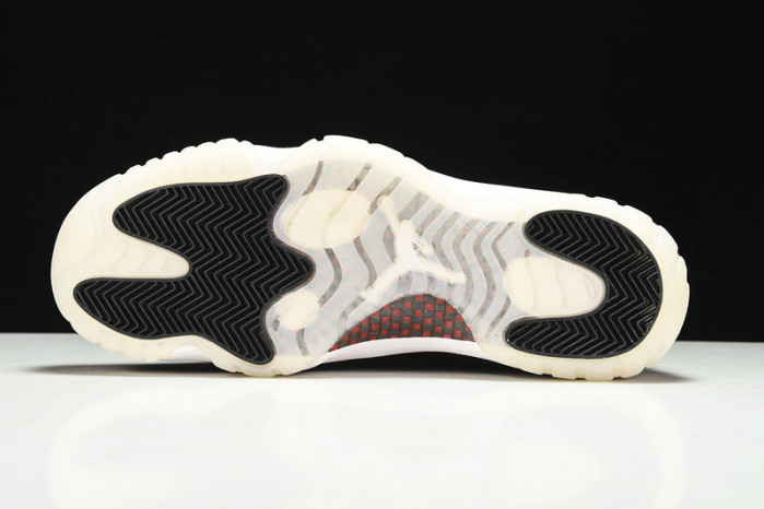Air Jordan 11 Low "72-10" AV2187-001