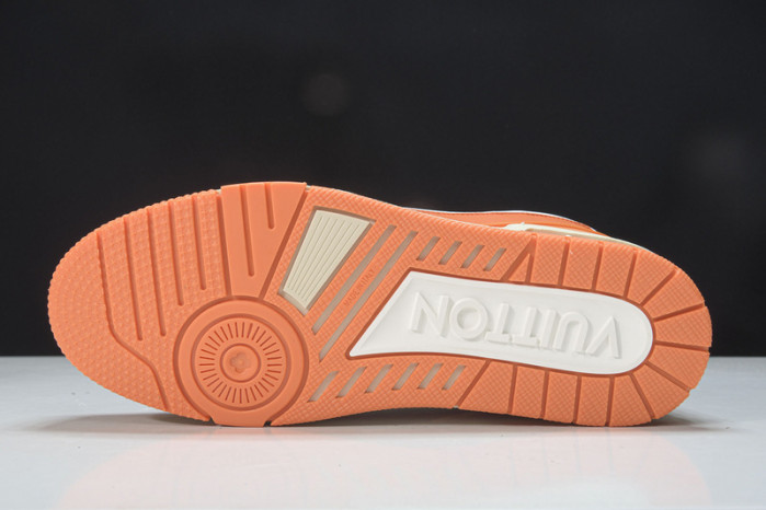 LV SNEAKER LOW YEE-005