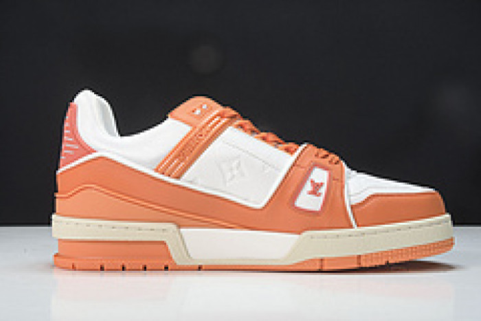 LV SNEAKER LOW YEE-005