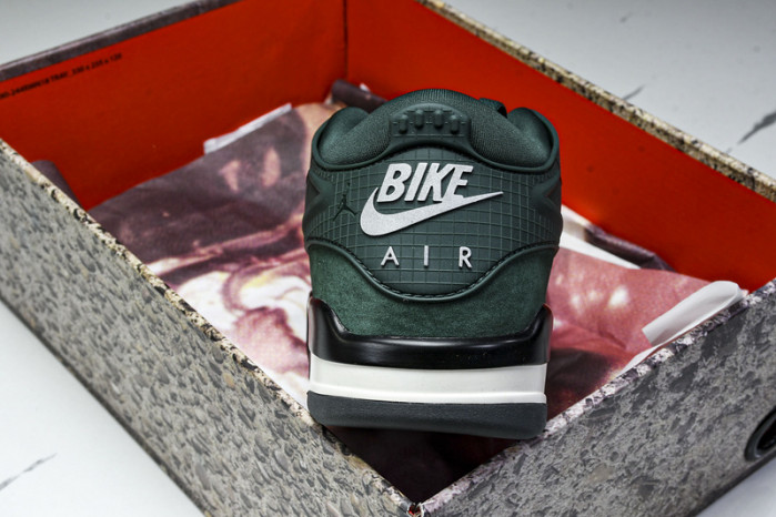 Nigel Sylvester x Air Jordan 4 RM “Bike Air”  HF4334-300