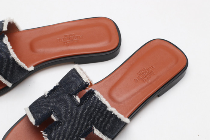 H*RMES  SLIDS   HM-18