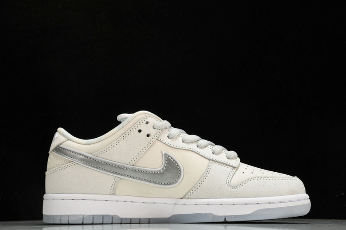 CONCEPTS x NIKE Dunk SB Low“White Lobster” FD8776-100