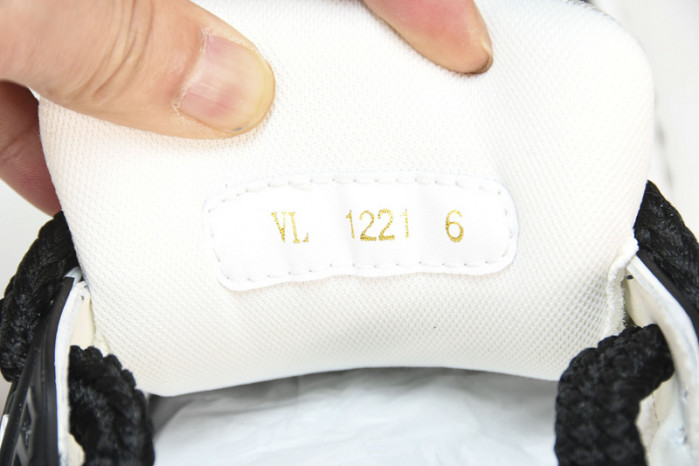LV SNEAKER LOW FOR-LV24