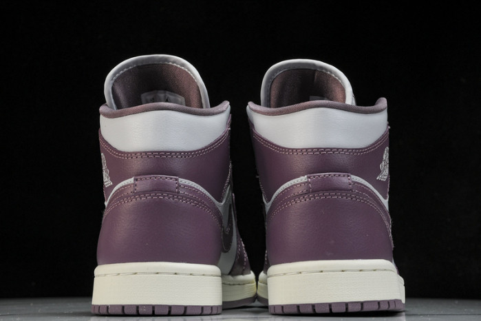 Air Jordan 1 Mid “Sky J Mauve”  BQ6472-050