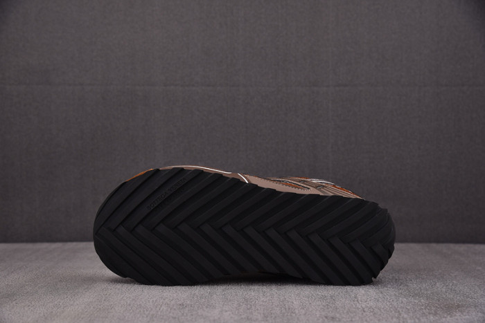 b0tt*ga Ven*ta orbit sneaker