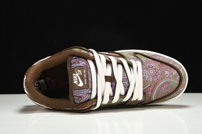 NIke SB Dunk Low “Paisley”   DH7534-200