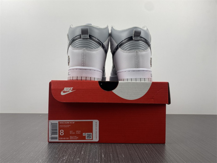 Nike SB Dunk High  CZ8149-101