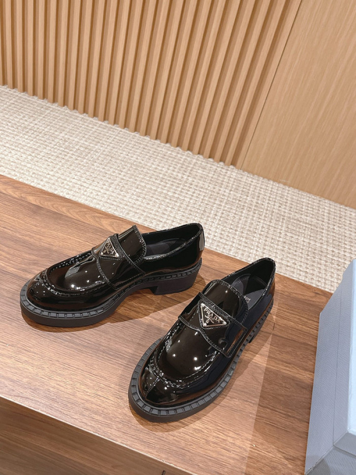 PRA shoes