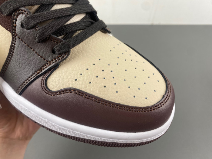 Air Jordan 1 Mid SE FZ4359-200