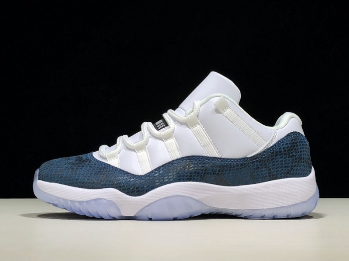 Air Jordan 11 Low 