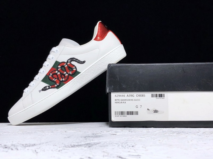 Gv*c ace embroidered low-top sneaker white with snake
