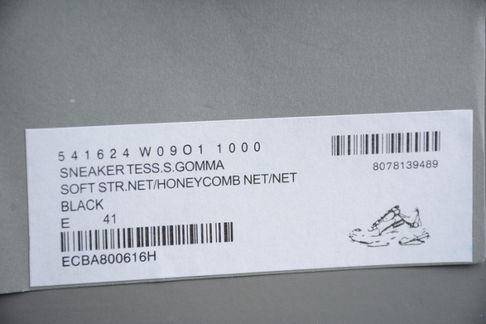 BLCG Triple S Black Clear Sole  541624 W09O1 1000
