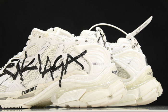 BLCG RUNNER GRAFFITI  W3RBQ-9010