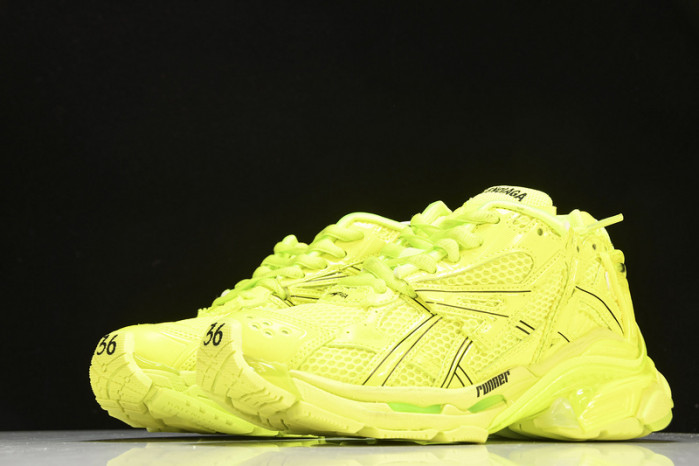 BLCG RUNNER   W3RB4-7510