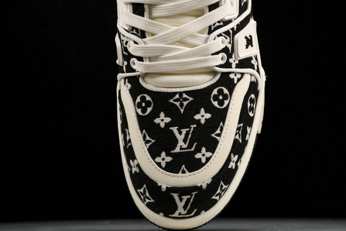 LV SNEAKER LOW FOR-LV47