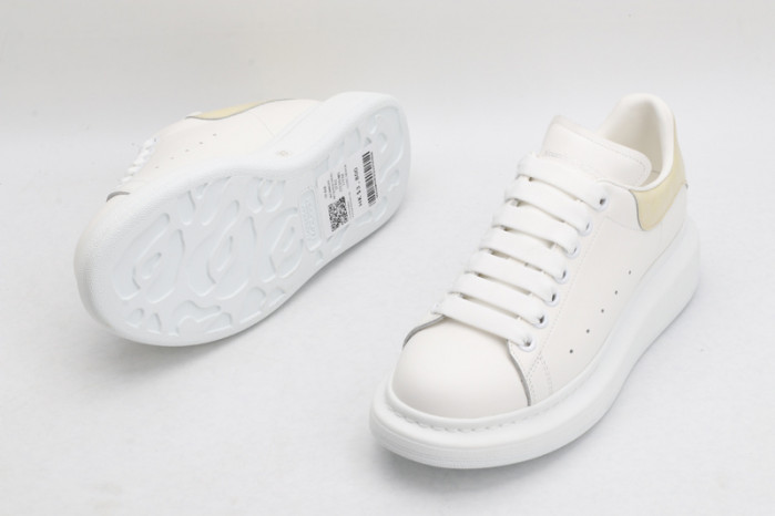 MQ Sneakers