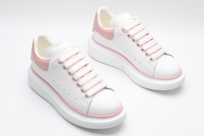 MQ Sneakers