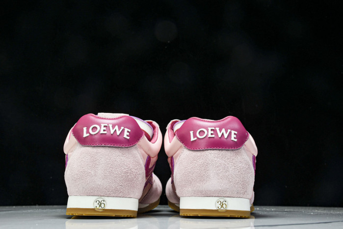 L*0ewe Ballet Runner  LW-FOR13