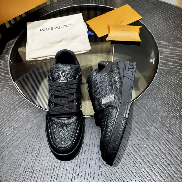 LV SNEAKER TRAINER   FOR-LV322