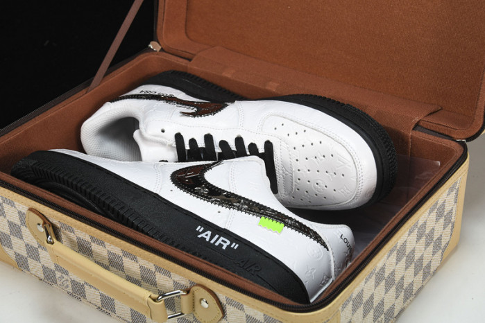 Nike Air Force 1  LV3369-101