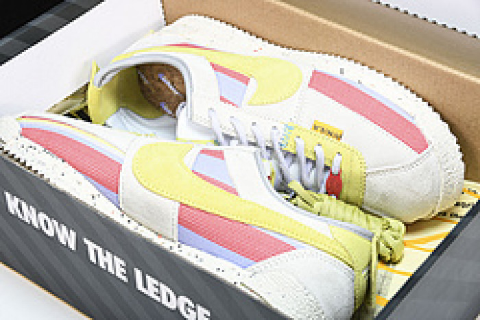 UNION X NIKE CORTEZ YELLOW PURPLE RED DR1413-100