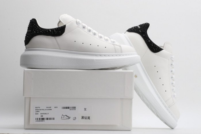 MQ Sneakers