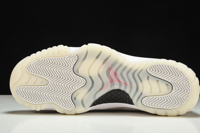 Air Jordan 11 “Platinum Tint” 378037-016