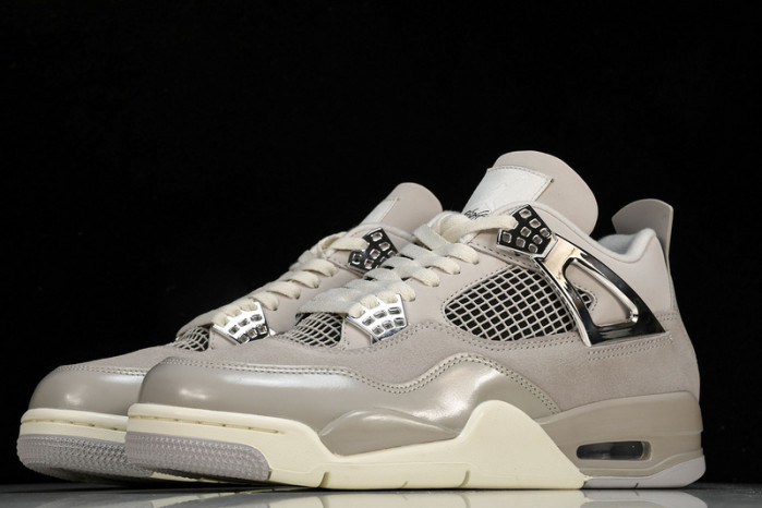 Air Jordan 4 WMNS “Frozen Moments”  AQ9129-001