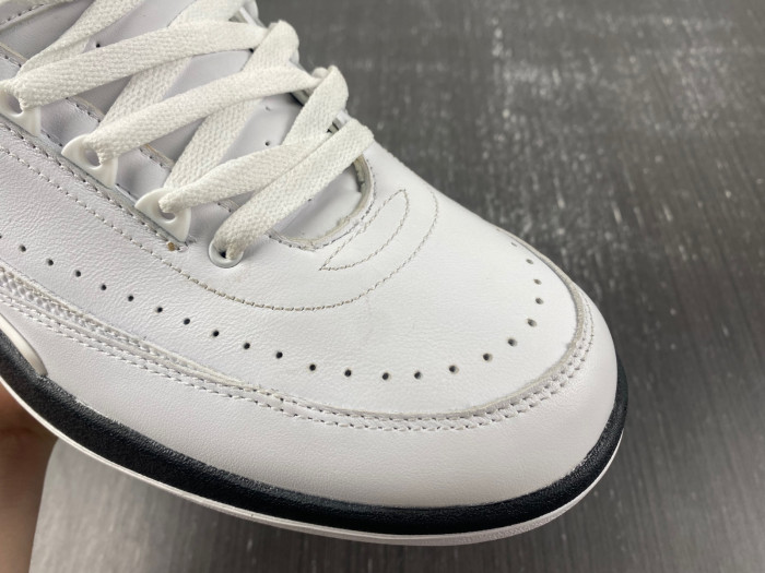 Air Jordan 2 OG “Chicago” DX2454-106