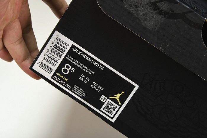 Air Jordan 1 Mid "Zen Master" DM6216-001