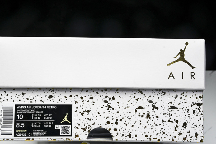 Air Jordan 4 WMNS “VividSulfur”  AQ9129-101