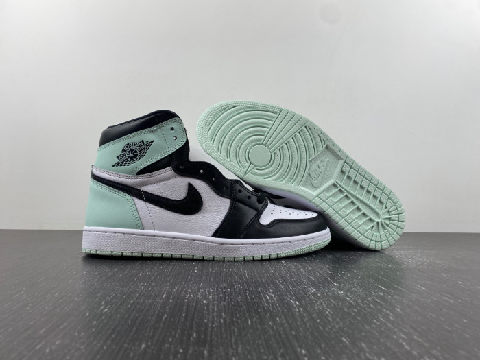 Air Jordan 1 RETRO HIGH OG NRG 861428 100