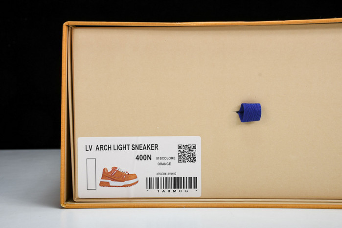 LV SNEAKER LOW 80402