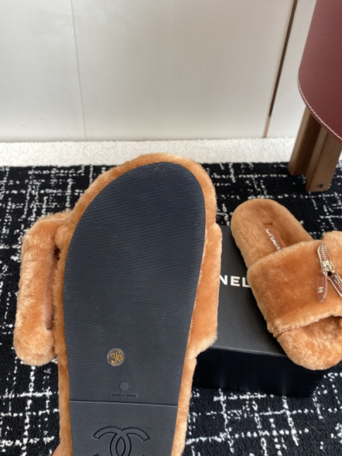 CH*NEL SLIPPERS