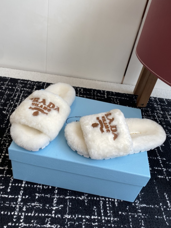 PRA*DA  SLIPPERS