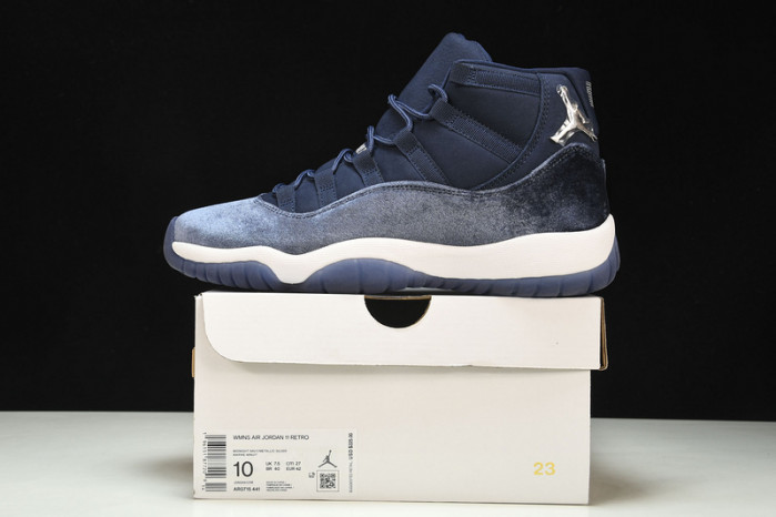 Air Jordan 11   wmns AR0715-441