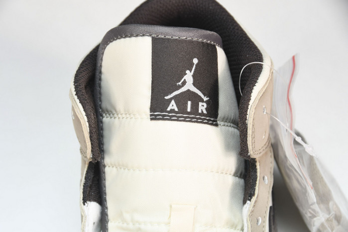 Air Jordan 1 Mid OG SP 554766-003