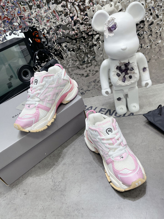 BLCG RUNNER    082701