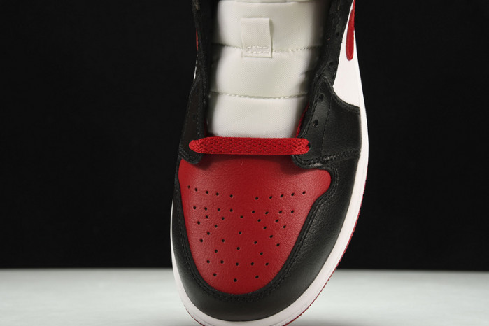 Air Jordan 1 Mid  BQ6472-079