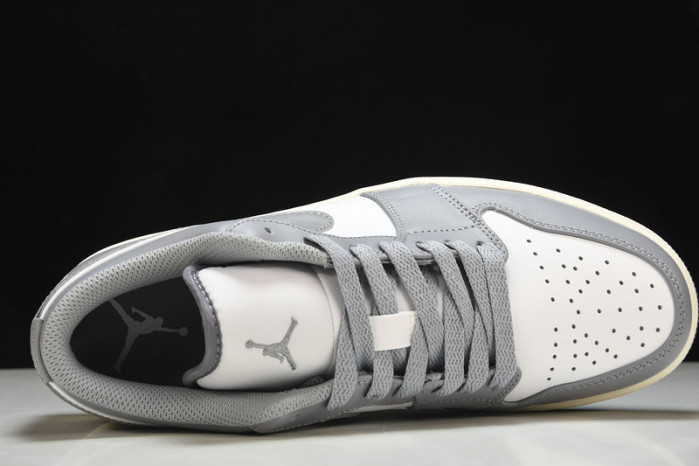 Nike Air Jordan 1 Low 553558-053