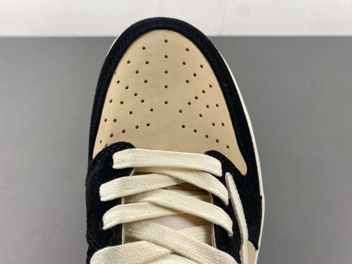 Air Jordan 1 Retro DM7866-201