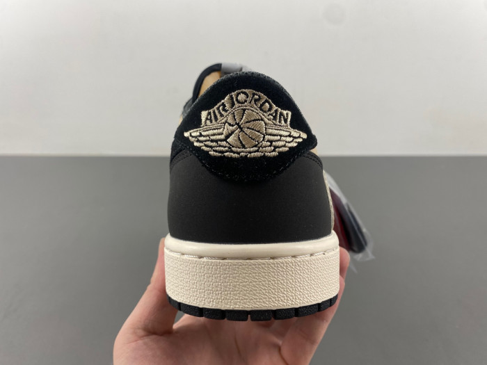 Air Jordan 1 Retro DM7866-201