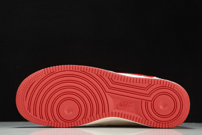 Nike Air Force 1 LV 022301