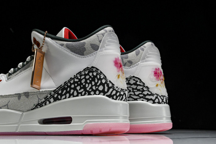 Air Jordan 3 “Wings”  HM6993-100
