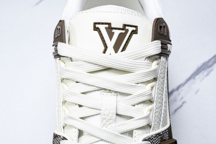 LV SNEAKER LOW FOR-LV126