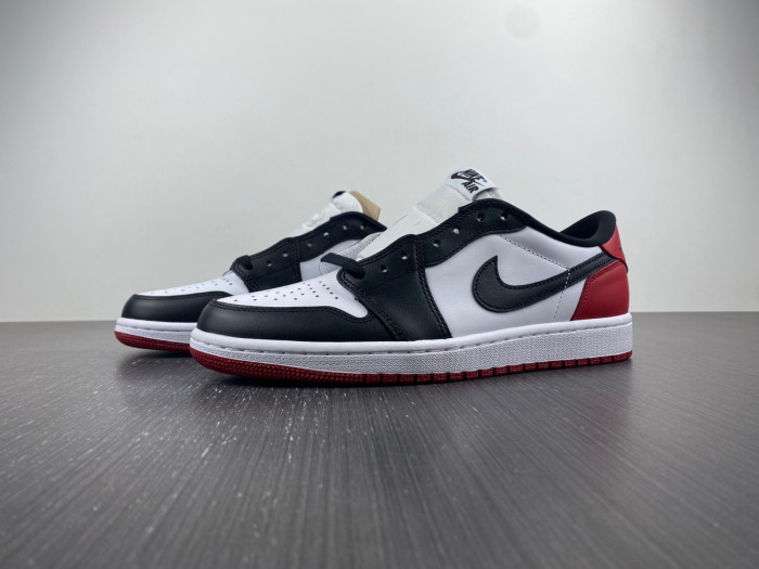 Air Jordan 1 OG High 'Black Toe 555088-125