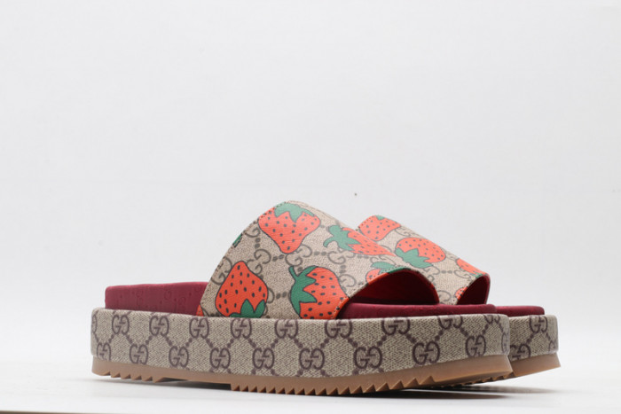 Gv*c slippers